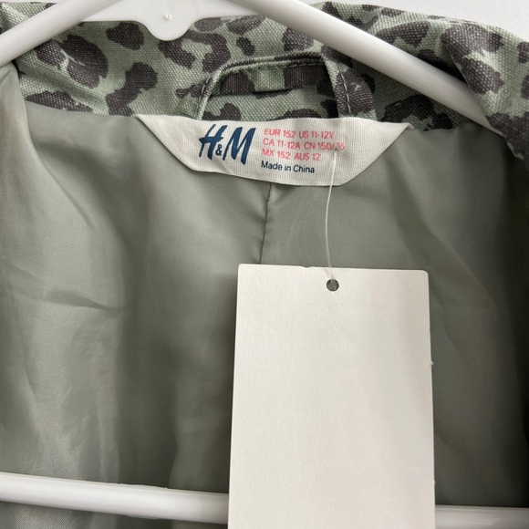 H&M Green Leopard Utility Jacket - Picture 3 of 5